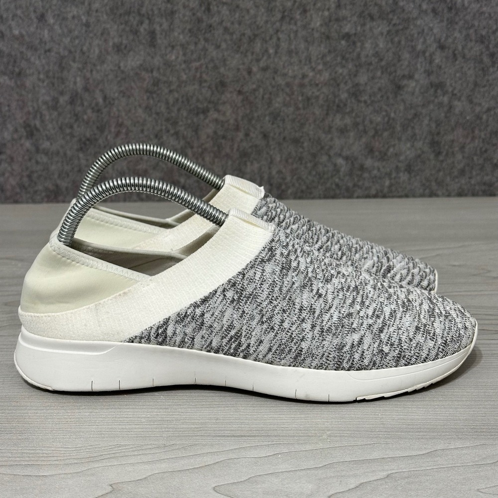 FitFlop Artknit Slip On Sneakers Women Size 8 Gray White Textile Comfort Shoes